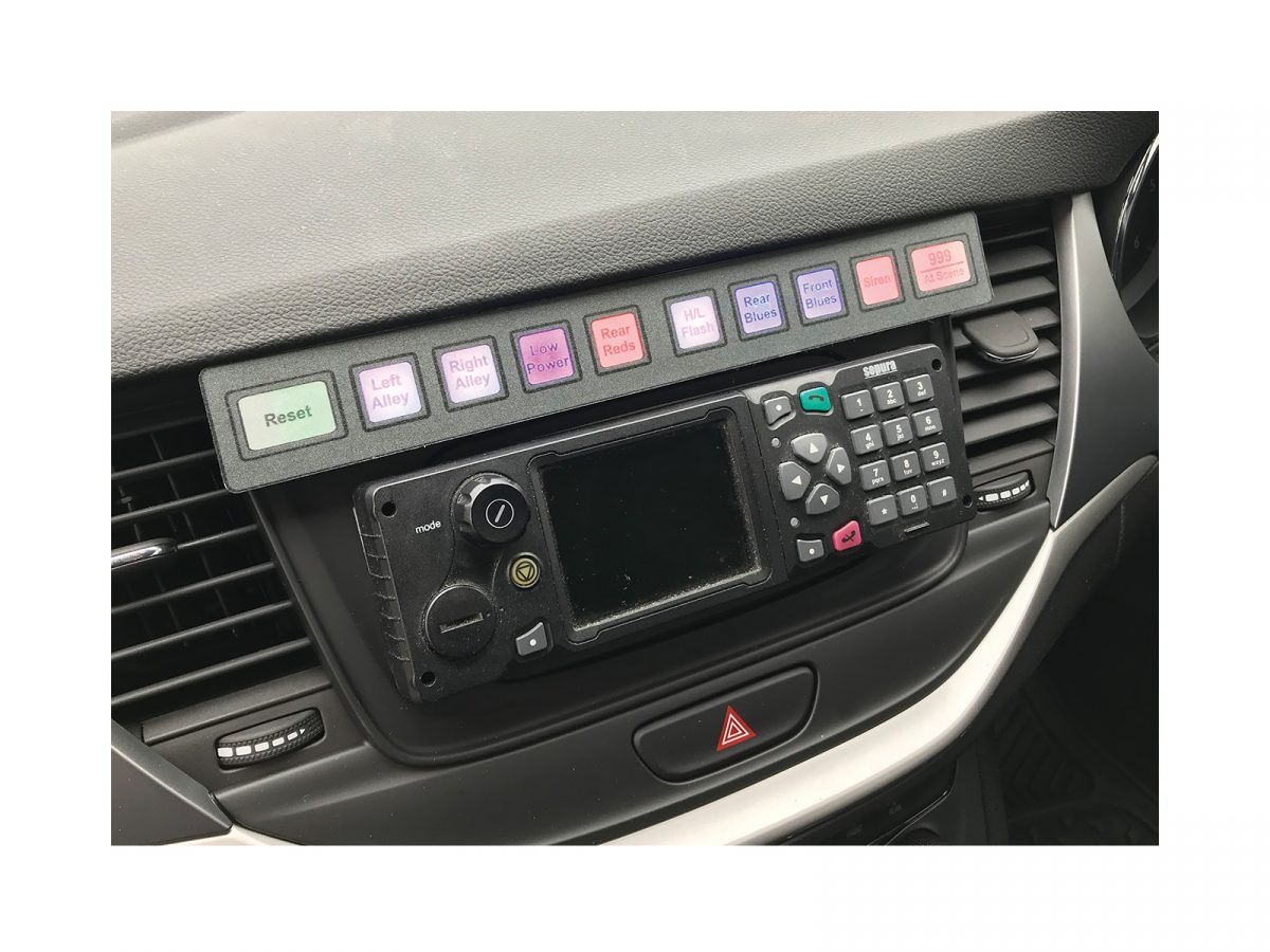 MCS-F5D Slimline Switch Unit Mounted on Dashboard