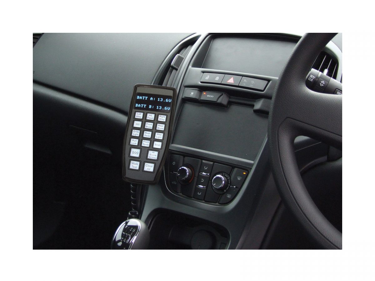 MCS-T17 Maxi 1 Handset In Situ on Vehicle Centre Console
