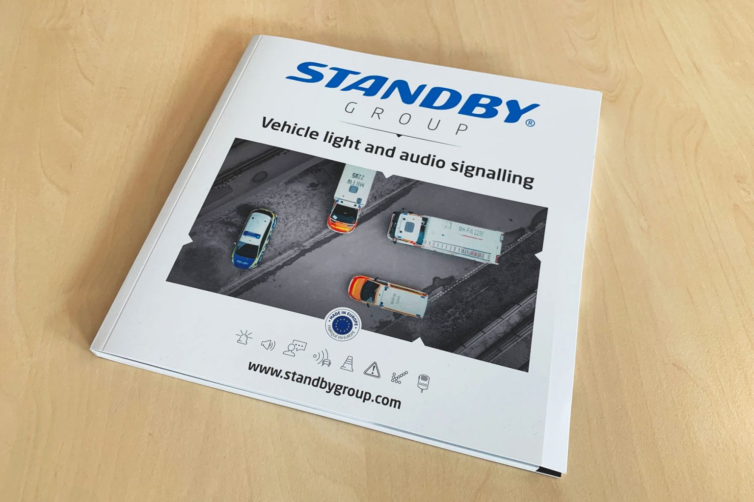 Page Image Standby Catalogue on Wooden Surface Placed at an Angle