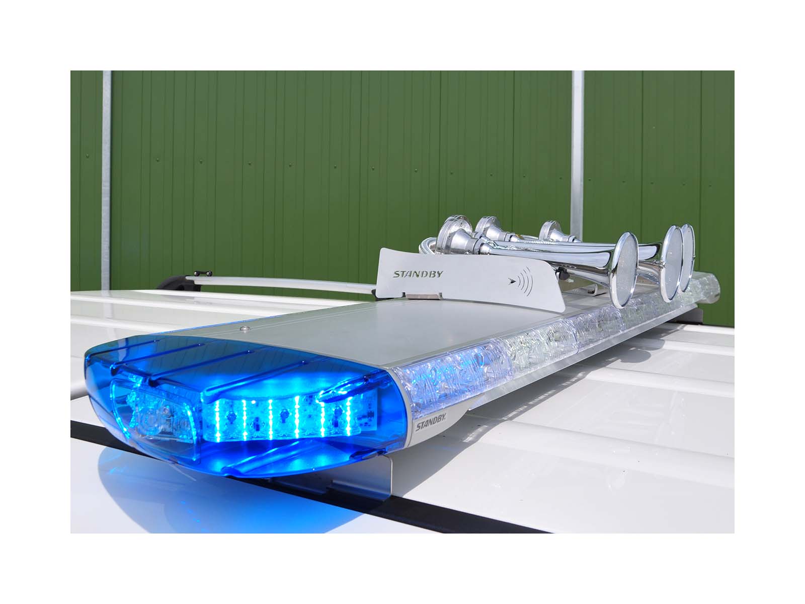 Standby W3 LED Warnbalken - SIGNATECH Warnsysteme für Sonder- und  Einsatzfahrzeuge