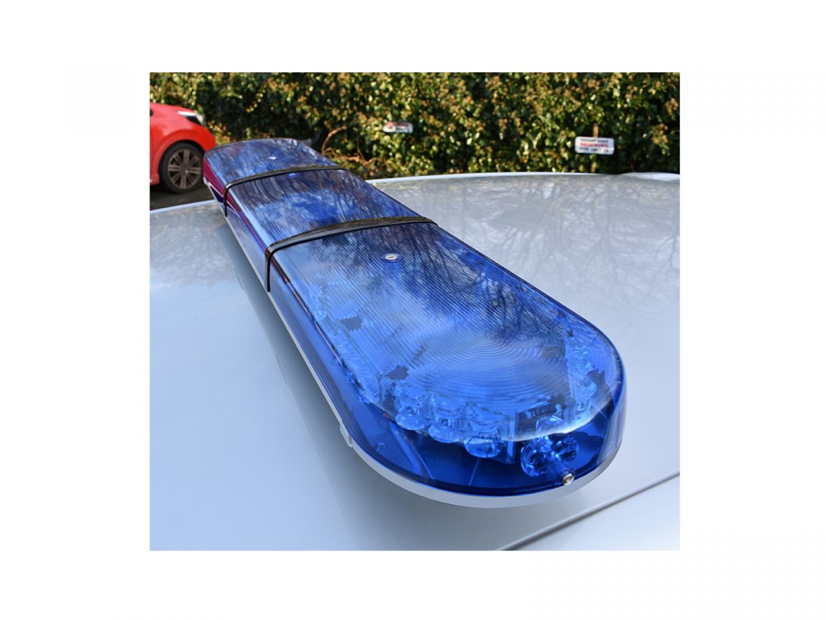 Hurricane LED Lightbar with 3-Way LED Modules Blue Unlit Angle View In Situ on Silver Car Roof 3
