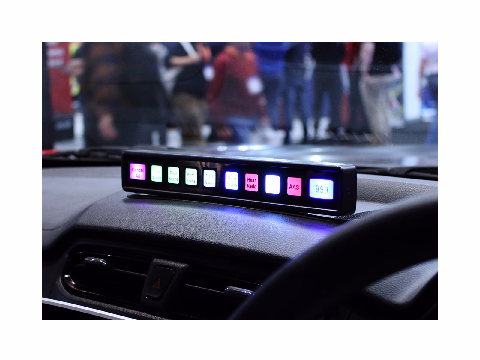 UNI-SLD-XXX MCS-F5D Slimline Switch Unit in situ atop vehicle dashboard